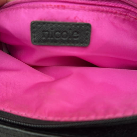 Black Nicole Miller crossbody purse - Picture 7 of 9